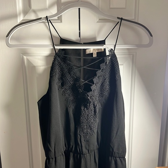 WAYF Black Short Romper (size xs) - Picture 2 of 6